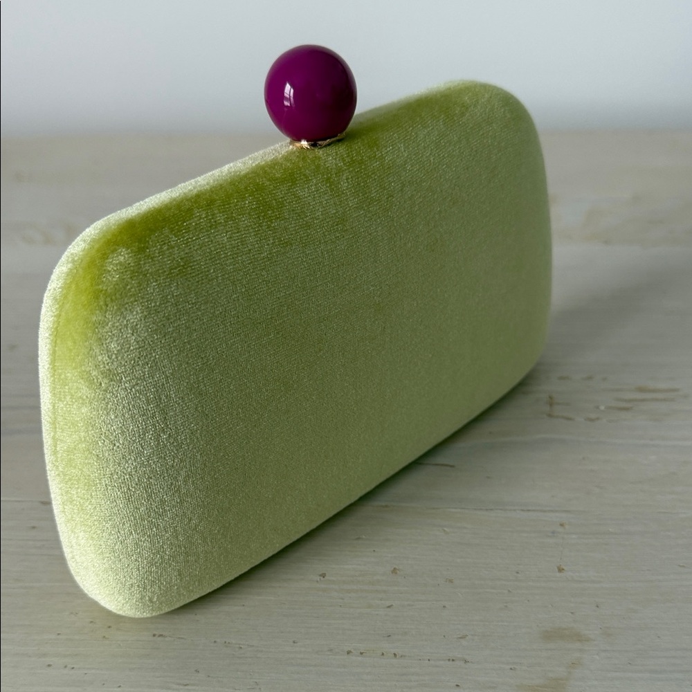 Shiraleah Chicago Lime Green Clutch with Pink Accent closure - Picture 8 of 9